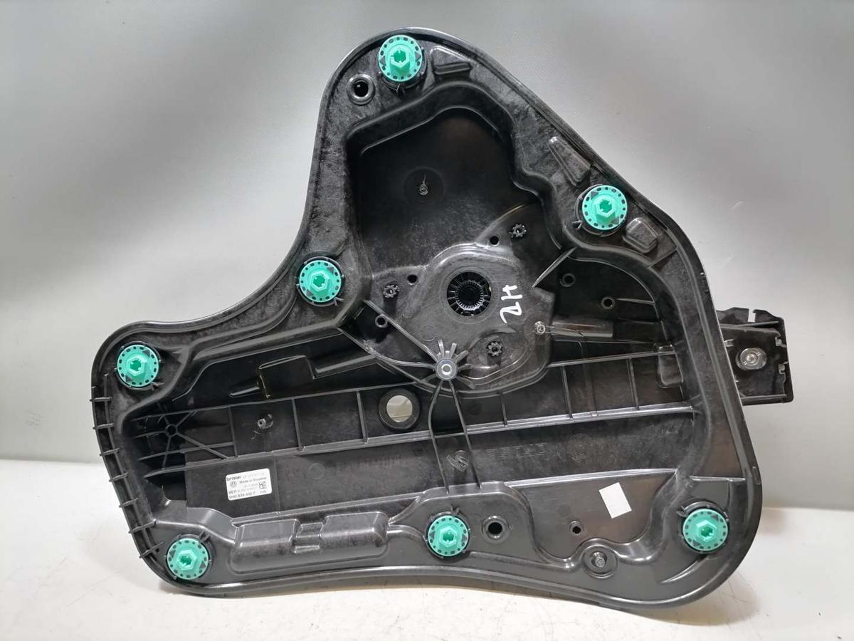 VW Golf 8 original Fensterheber hinten rechts Flie&szlig;heck Bj.2024